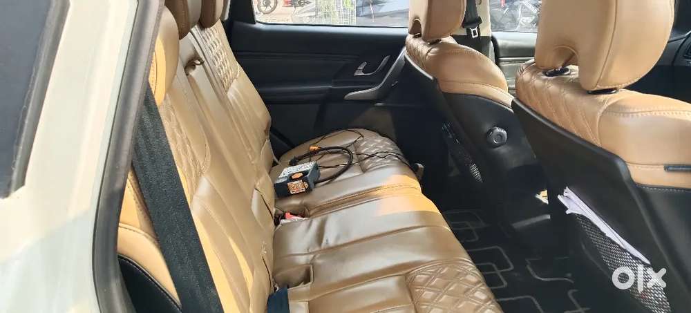 Xuv 500 Top Model In Very Good Condition