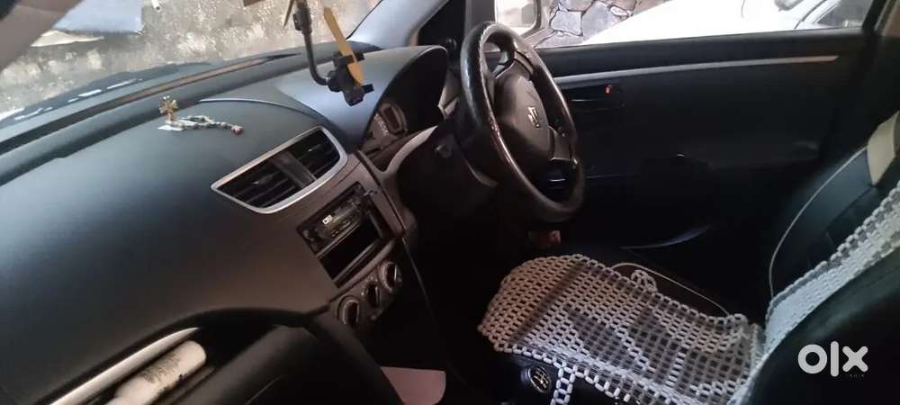 Maruti Suzuki Swift 2017 Petrol 66000 Km Driven