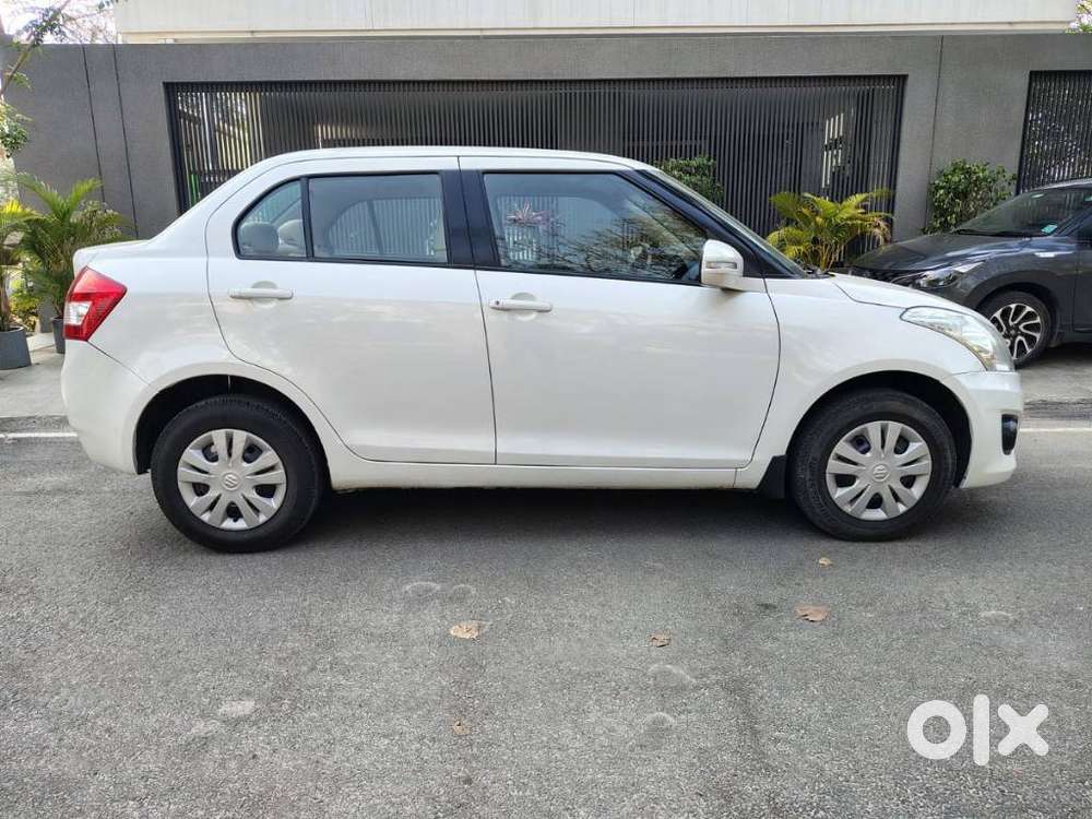 Maruti Suzuki Swift Dzire 1.2 Vxi Bsiv, 2014, Petrol