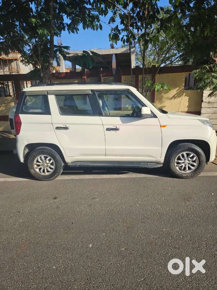 Mahindra Tuv 300 2017 Diesel 43000 Km Driven