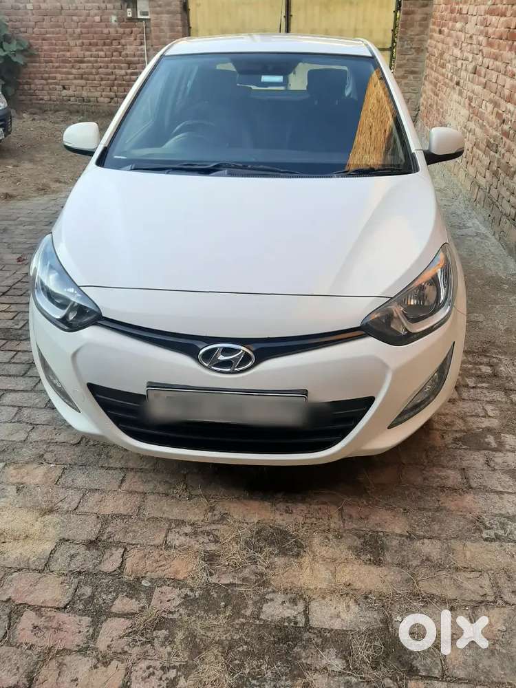 Hyundai I20 Sportz December 2013 Variant
