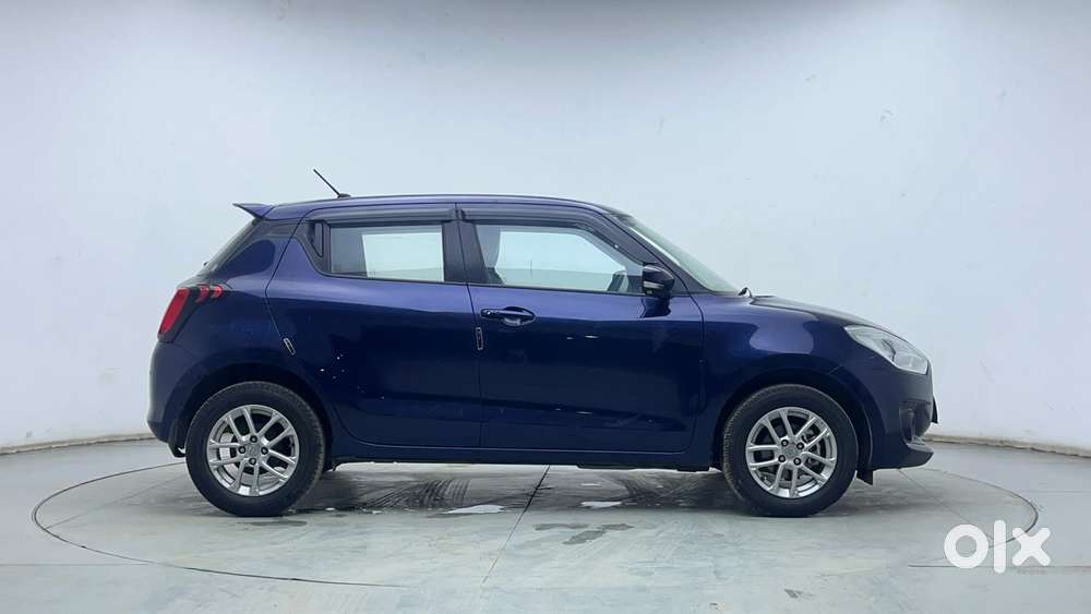 Maruti Suzuki Swift 1.3 Zxi, 2022, Petrol