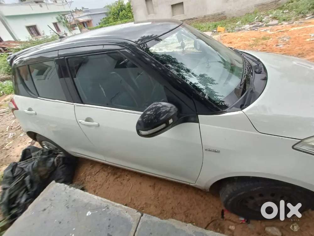 Maruti Suzuki Swift 2016