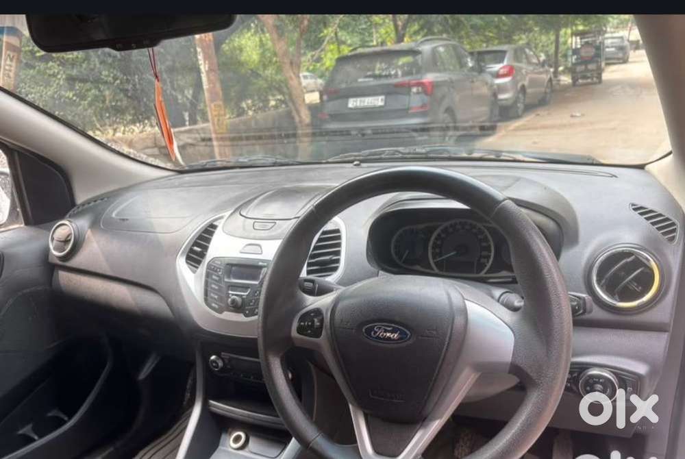 Ford Figo Petrol Manual 2017