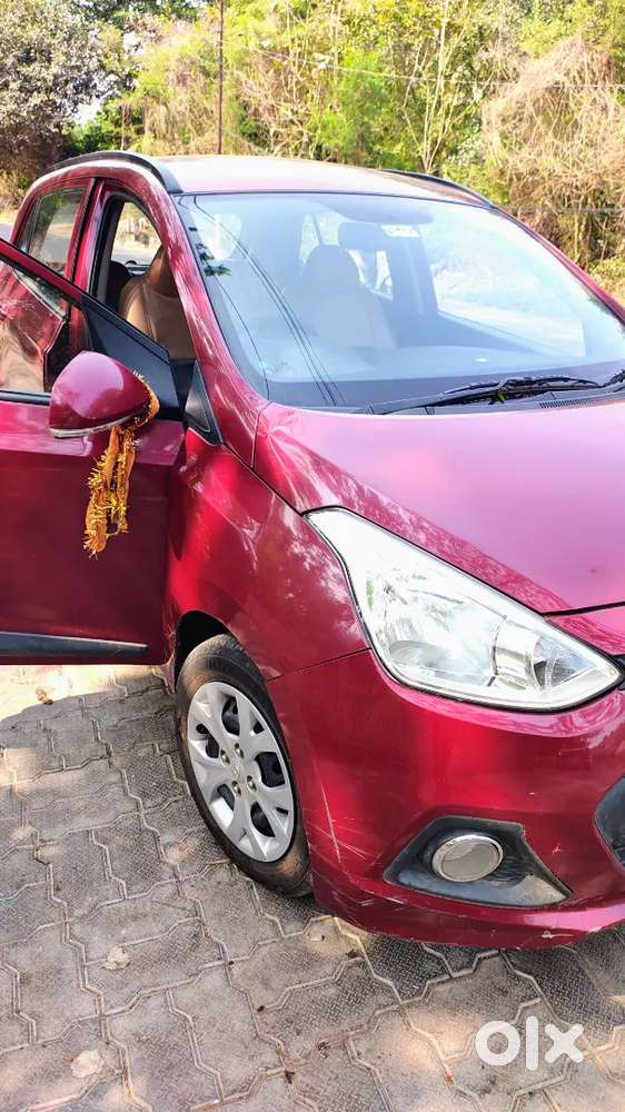 Hyundai Grand I10 2015 Petrol Well Maintained