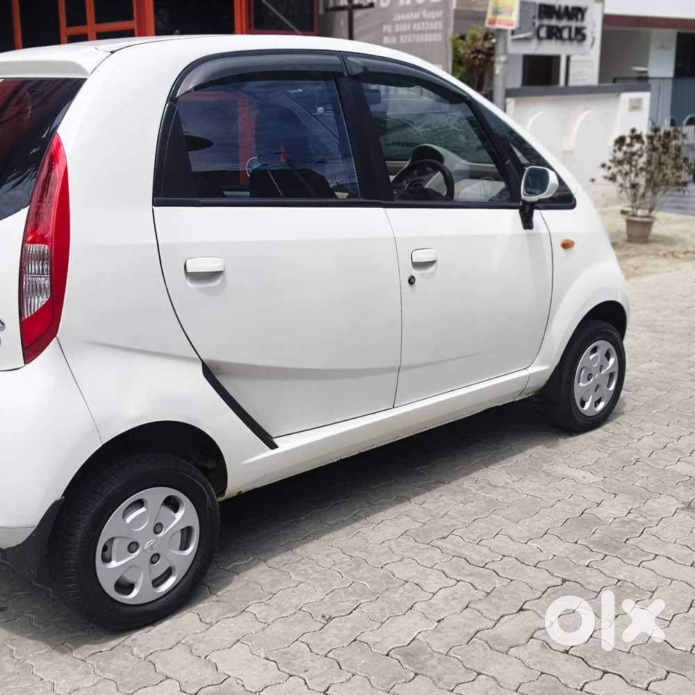 Tata Nano Xta, 2018, Petrol