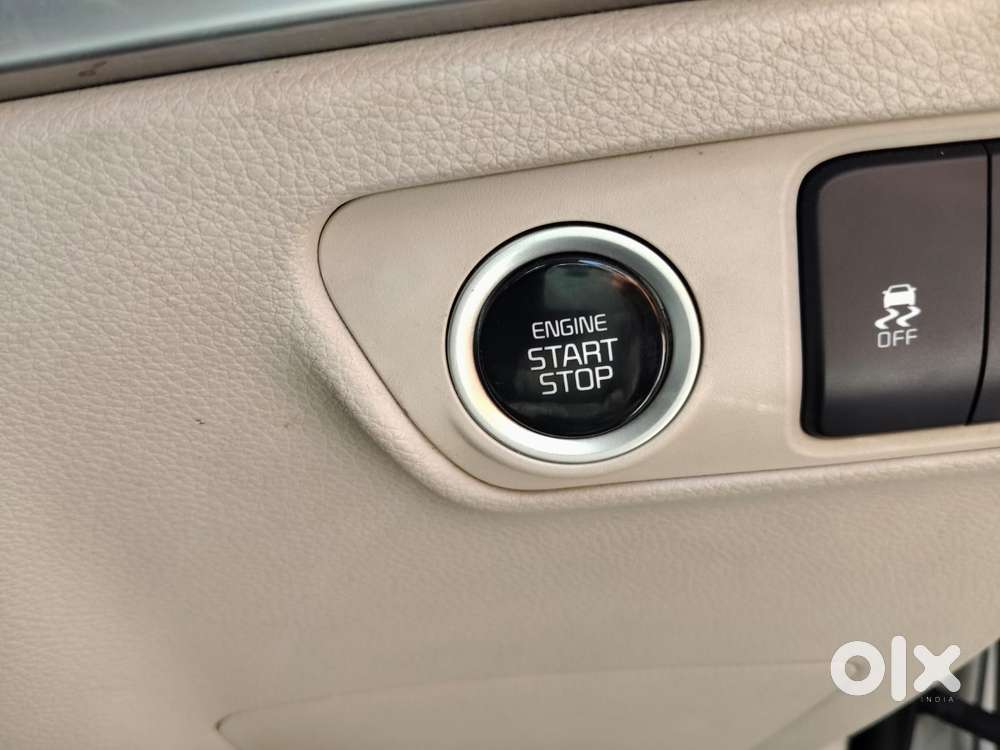 Kia Carens 1.4 Prestige Plus Turbo 7 Str, 2022, Petrol