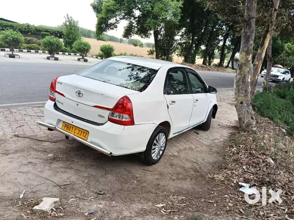 Very Neat And Clean Car