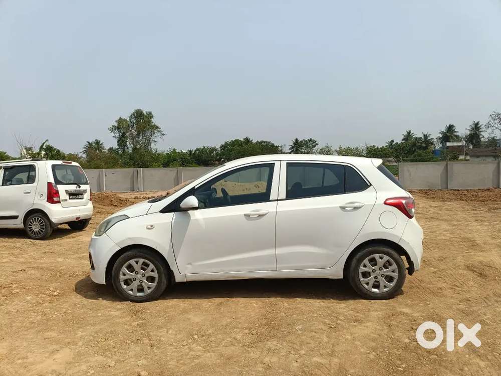 Hyundai Grand I10 2014 Diesel 94251 Km Driven