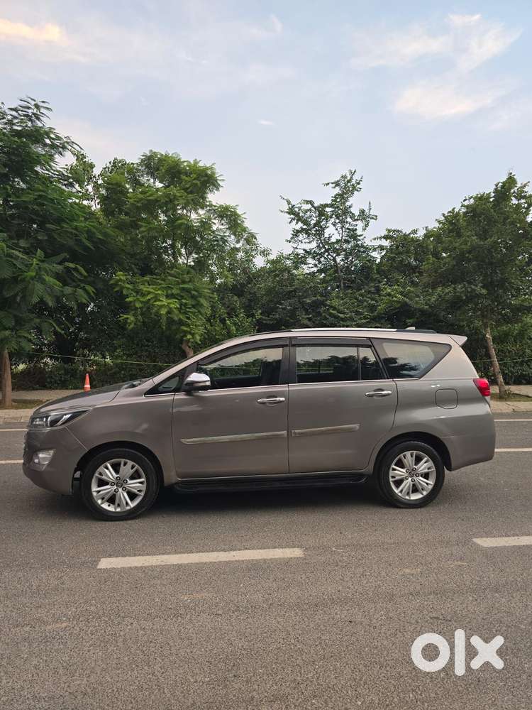 Toyota Innova Crysta 2.4 Zx Mt, 2016, Diesel
