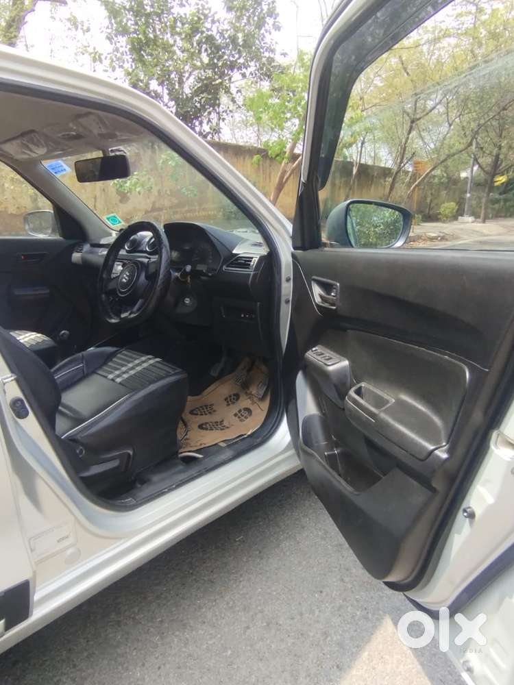 Maruti Suzuki Swift Lxi Optional-o, 2019, Petrol