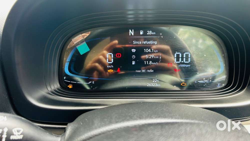 Hyundai Venue Petrol Manual 2022