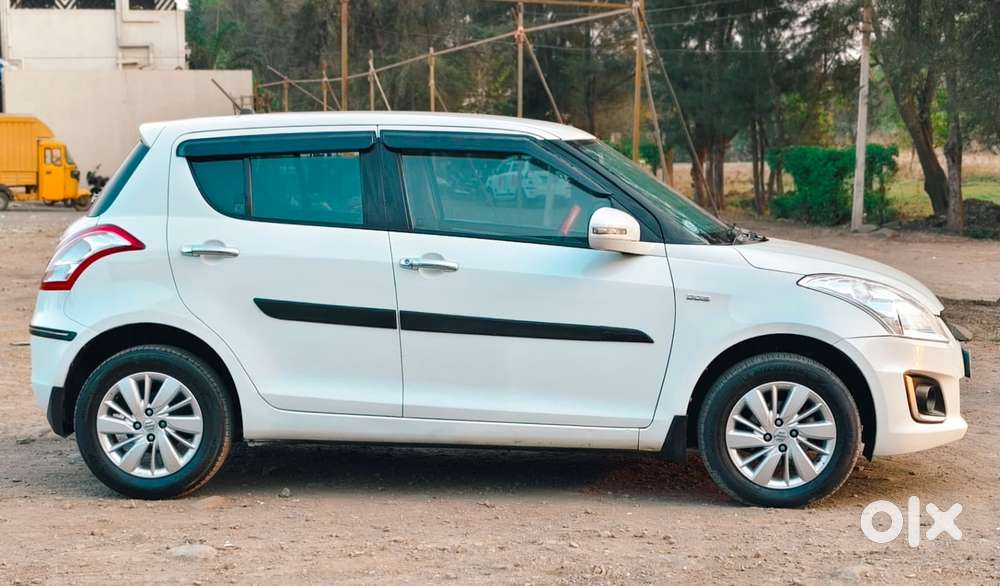 Maruti Suzuki Swift Ddis Zdi Plus, 2015, Diesel