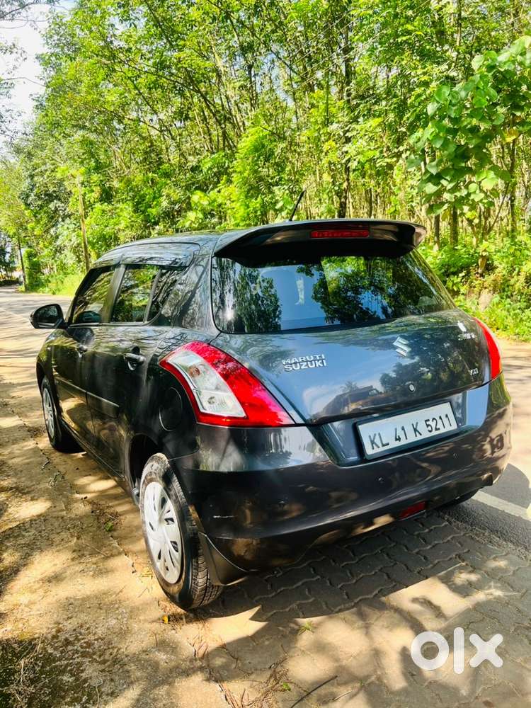 Maruti Swift Vxi Petrol 2016