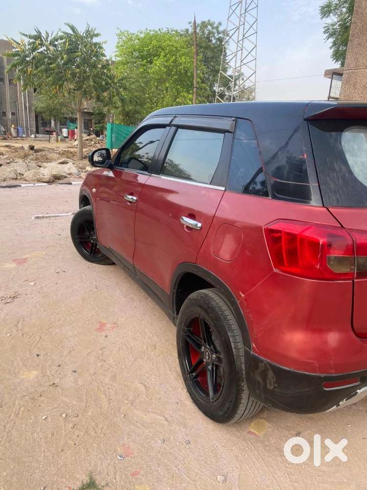 Loan Available Maruti Suzuki  Brezza 2017 Diesel 100000 Km Driven