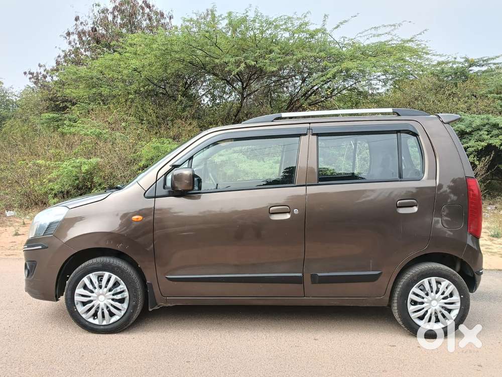 Maruti Suzuki Wagon R Vxi Optional, 2018, Petrol