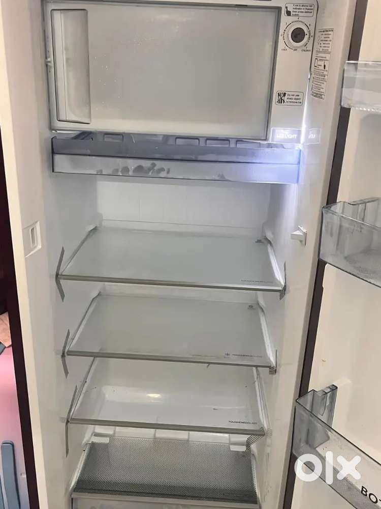 Refrigerator