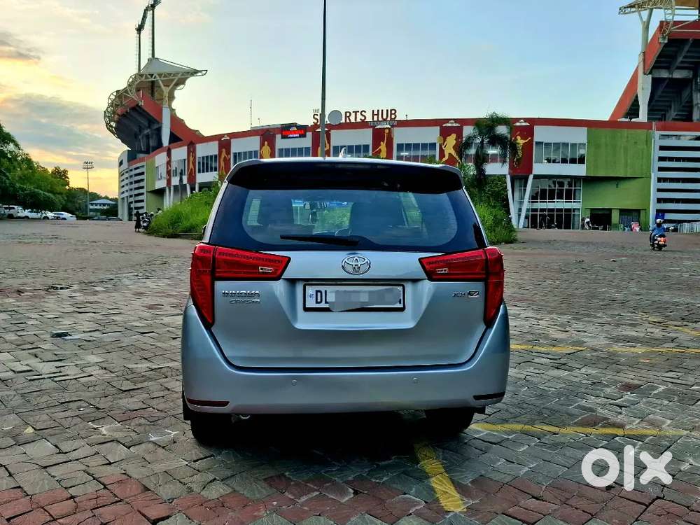 Crysta 2019 Automatic 2.8 Z, Immaculate Condition