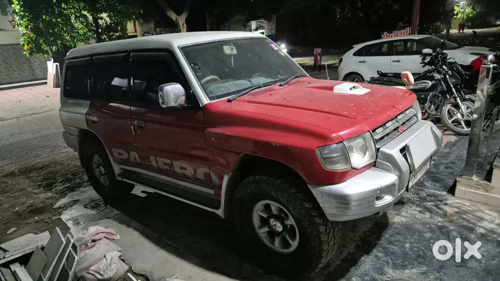 Hills Queen 4×4 Pajero