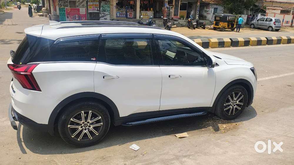 Mahindra Xuv700 2022 Diesel Well Maintained