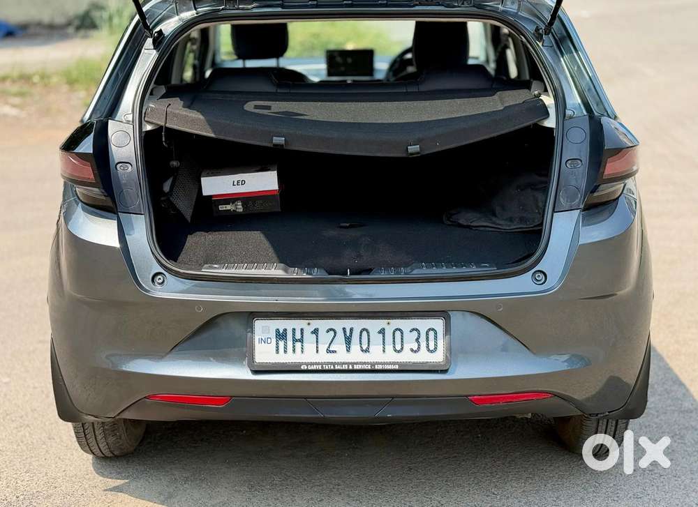 Tata Altroz 1.2 Xe, 2023, Cng & Hybrids