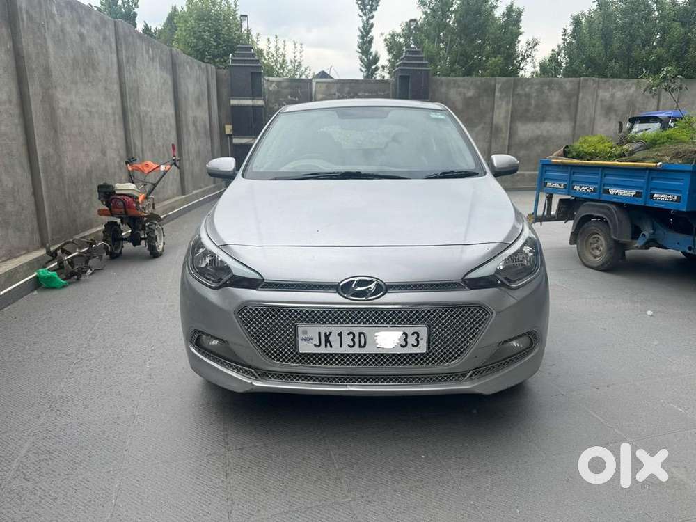 Hyundai I20 December 2016 Petrol 85000 Km Driven
