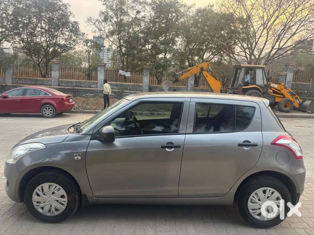 Maruti Suzuki Swift 2012 Petrol 117925 Km Driven
