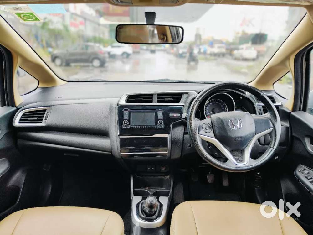 Honda Jazz 1.2 V At I Vtec, 2017, Petrol