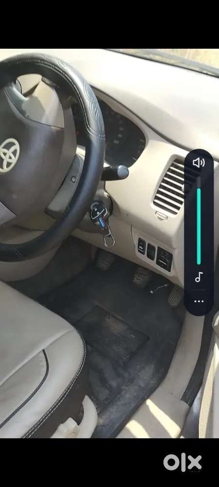 Toyota Innova Diesel Automatic 2013
