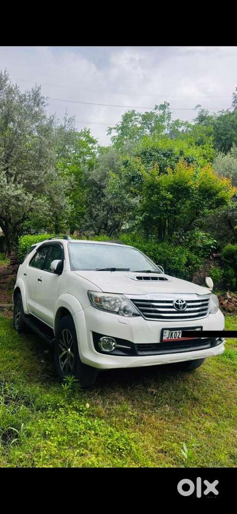 Toyota Fortuner 2013 Well Maintained. Sb Kuch Ok Hai