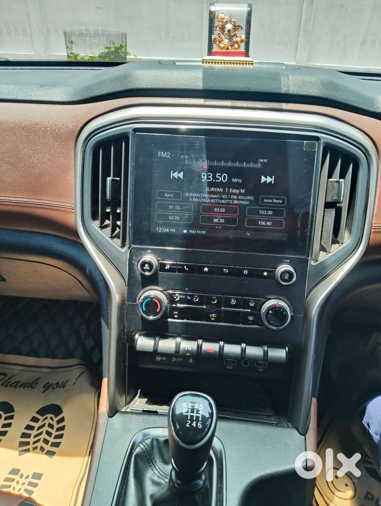 Mahindra Scorpio N Z4 Petrol Mt 7 Str, 2023, Petrol
