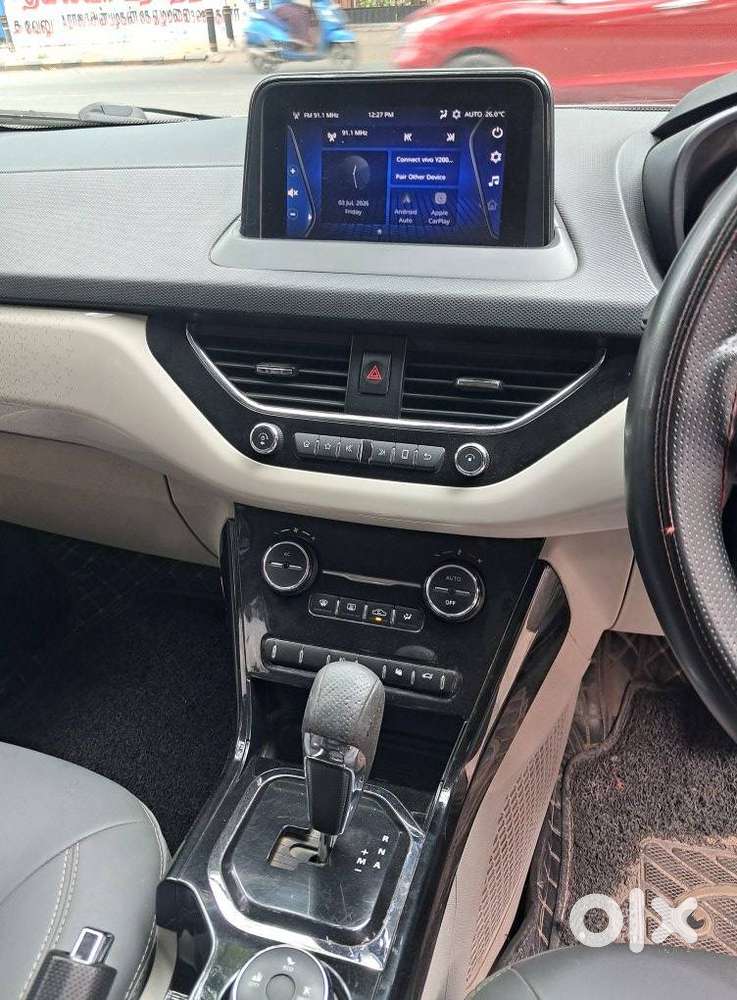 Tata Nexon 1.5 Revotorq Xza Plus Dual Tone Roof Amt (s), 2020, Diese..