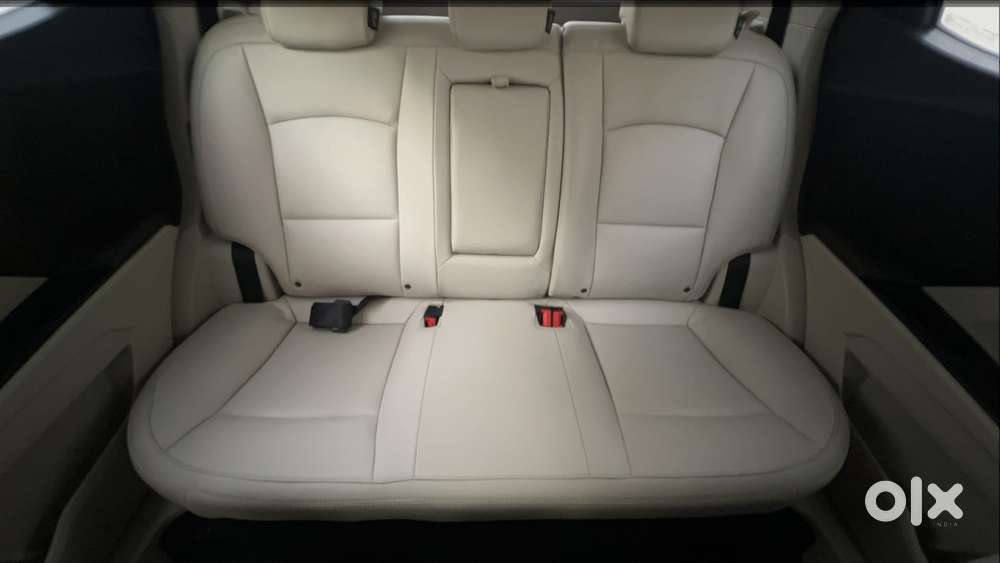 Mahindra Xuv300 W8 Option, 2022, Petrol