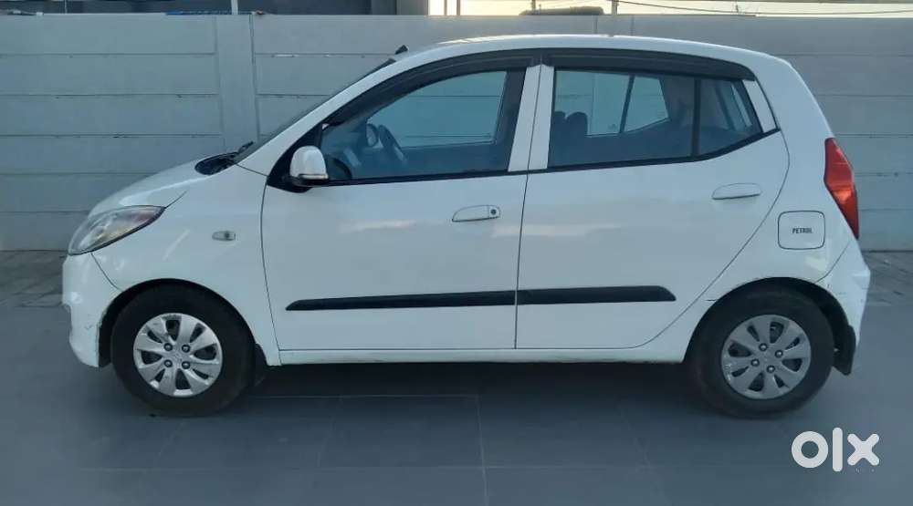 Hyundai I10 2011 Cng & Hybrids Good Condition