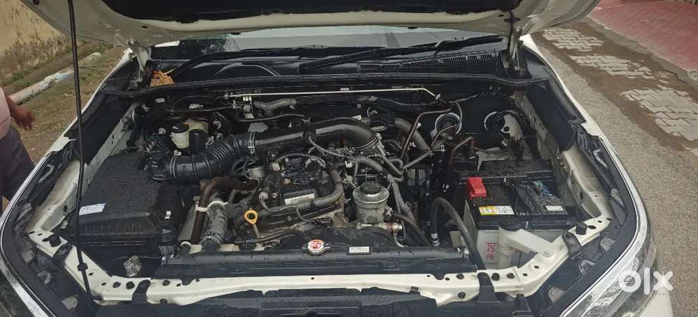 Toyota Fortuner Legender 2024