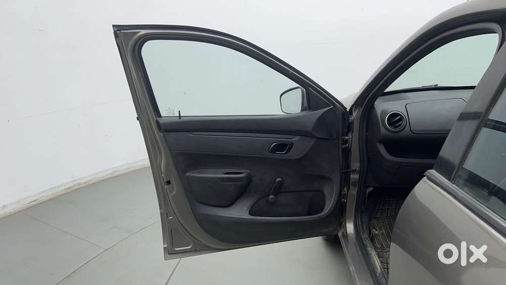 Renault Kwid 2019-ongoing 1.0 Rxl Amt, 2017, Petrol