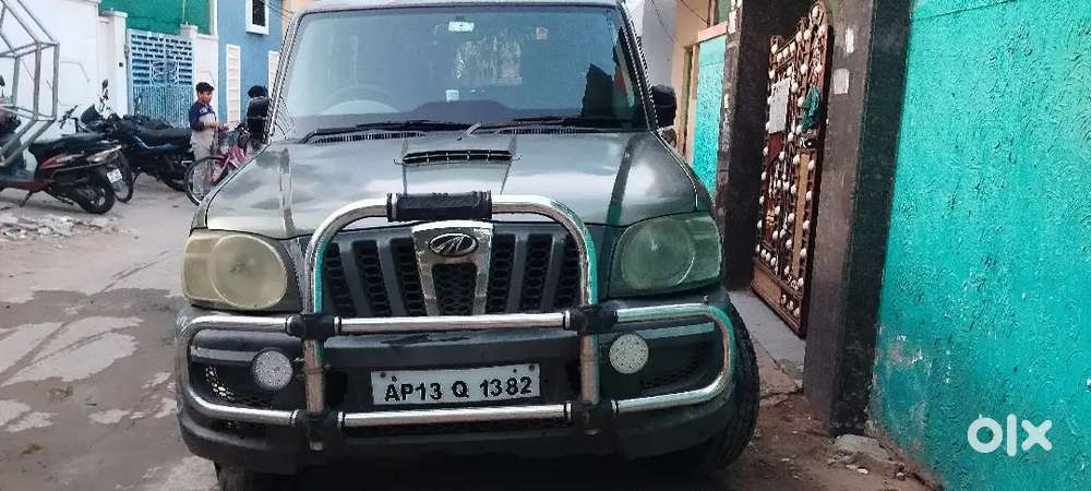 Mahindra Scorpio 2009