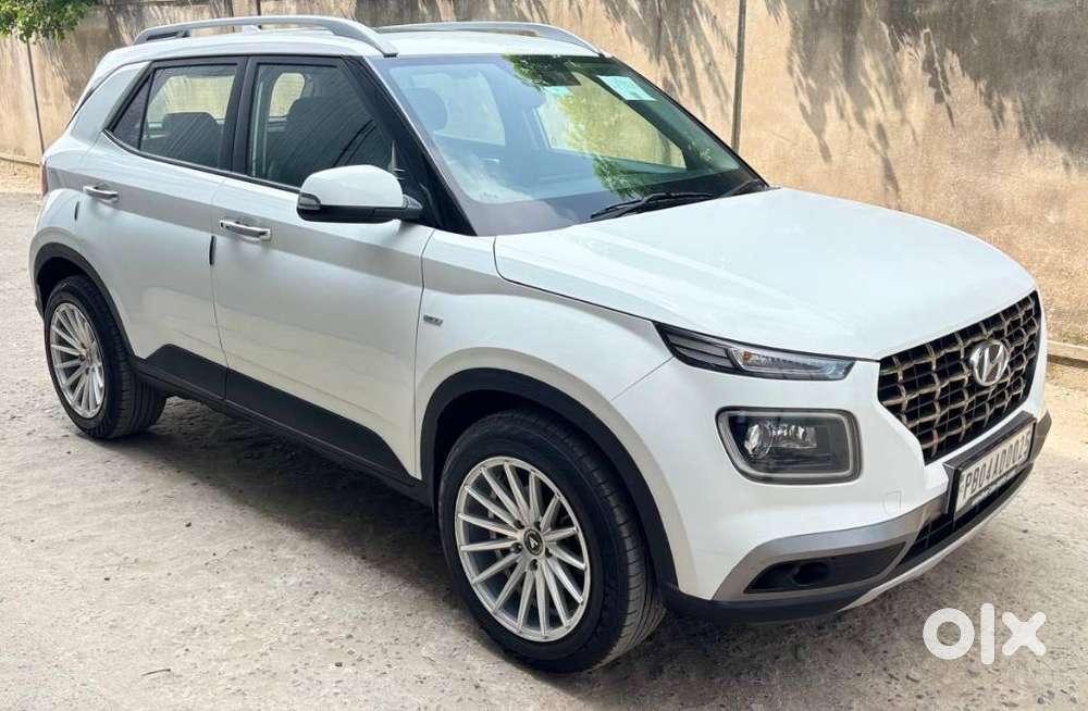 Hyundai Venue, 2020, Petrol
