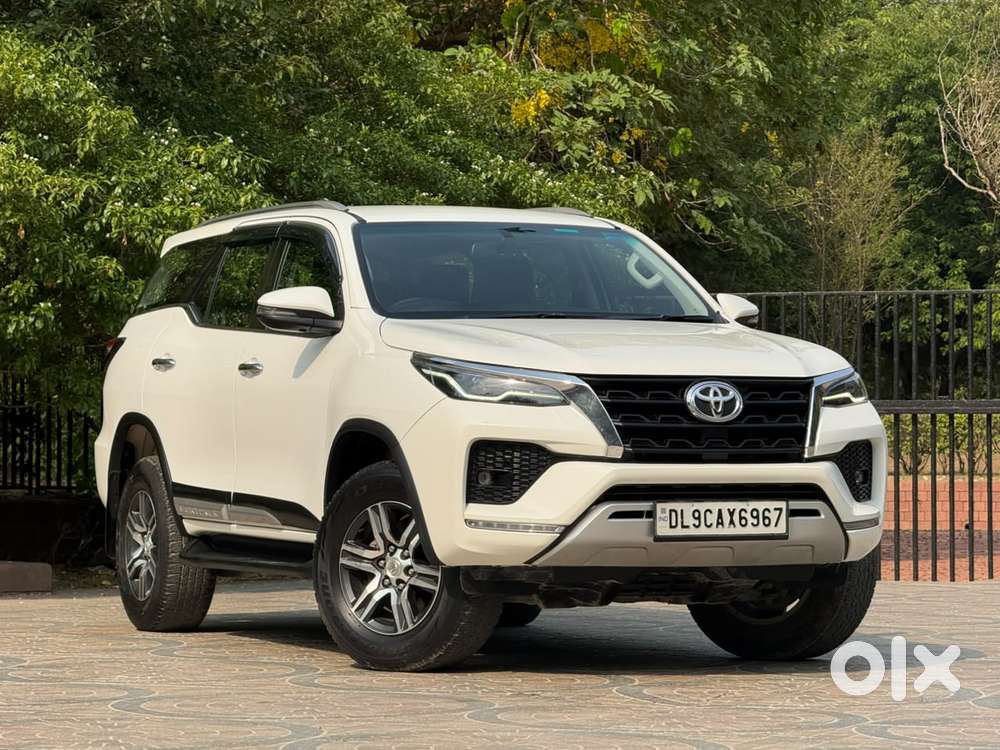 Toyota Fortuner 4x2 At 2.7 Petrol, 2022, Petrol