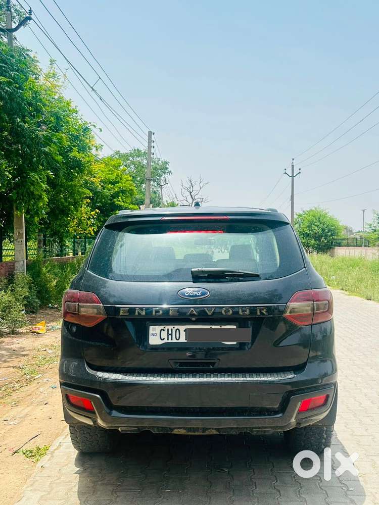 Ford Endeavour 3.2 Titanium At 4x4, 2017, Diesel