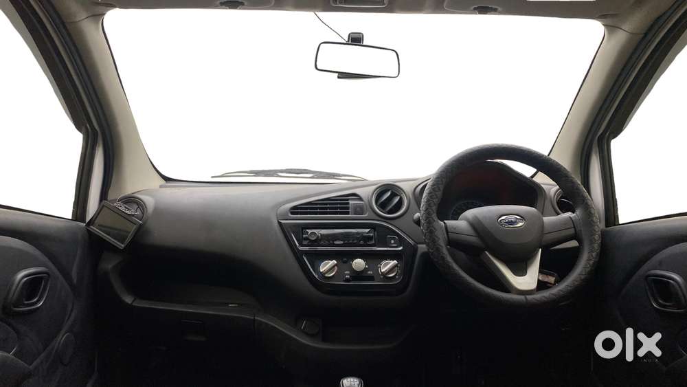Datsun Redigo T Option, 2017, Petrol