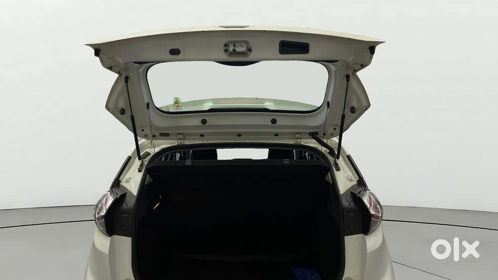 Tata Nexon 1.2 Revotron Xm (s), 2021, Petrol