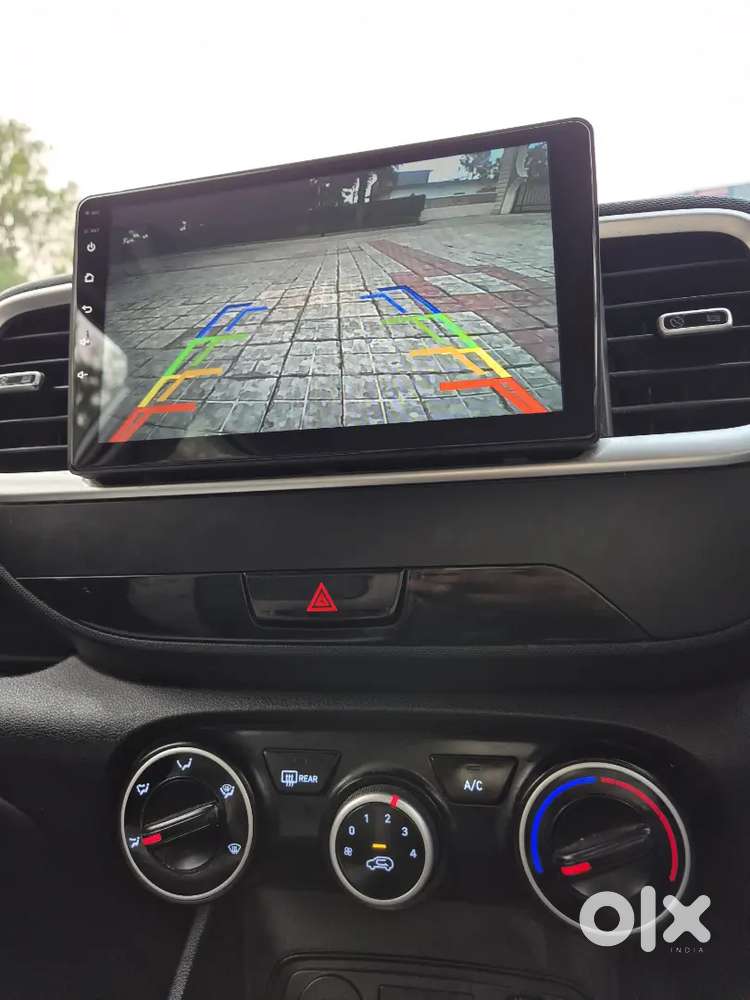 Hyundai Venue 2021 Petrol 71000 Km Driven