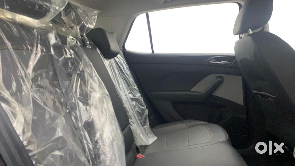 Skoda Kushaq Style 1.0l Tsi Mt, 2024, Petrol