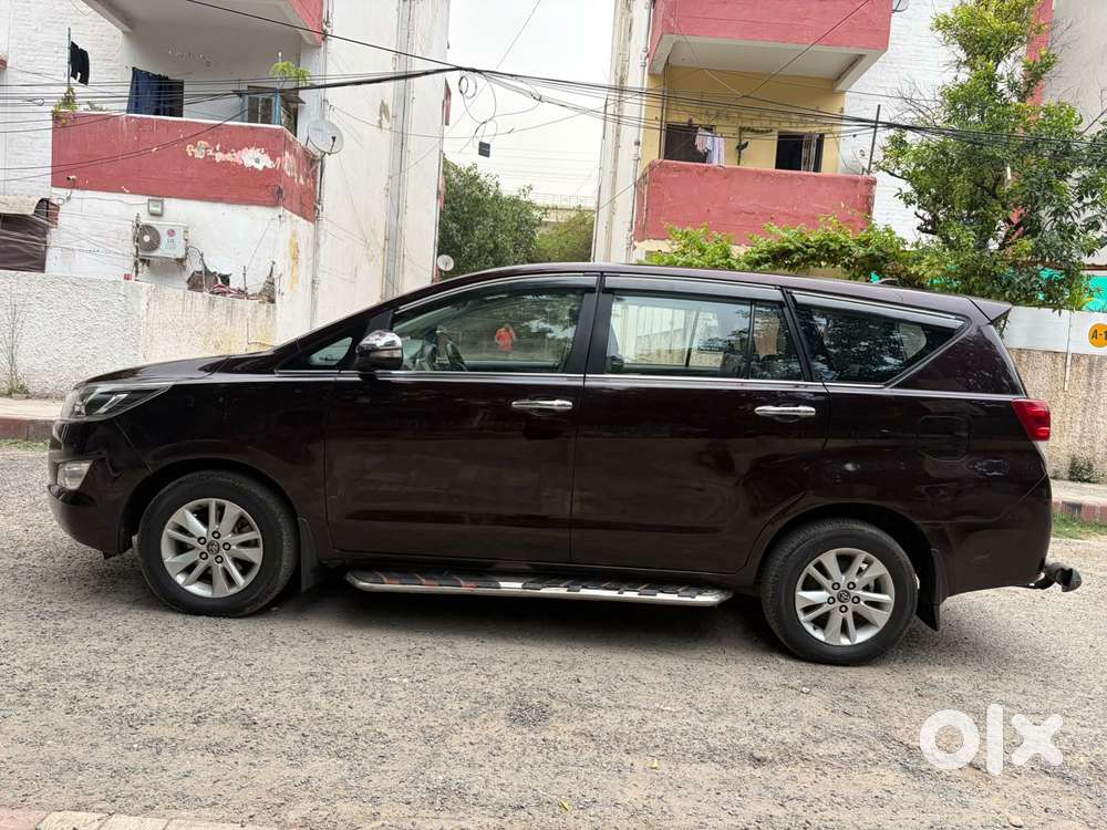 Toyota Innova Crysta 2.4 Z 7 Str, 2017, Diesel