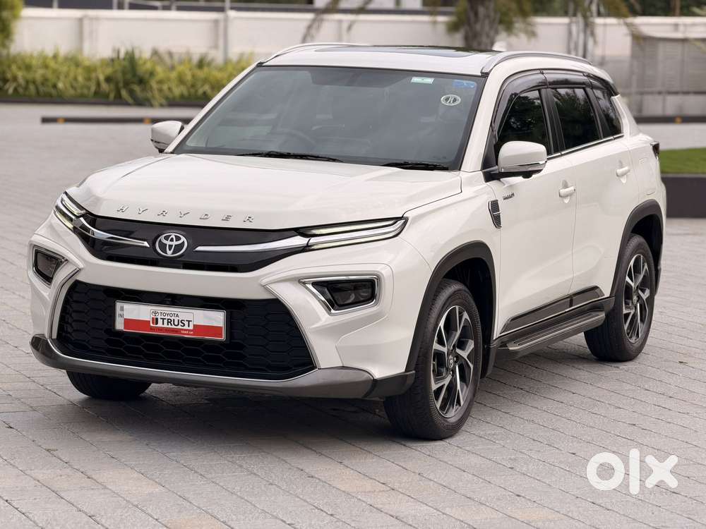 Toyota Urban Cruiser Hyryder 1.5 V Hybrid, 2024, Petrol