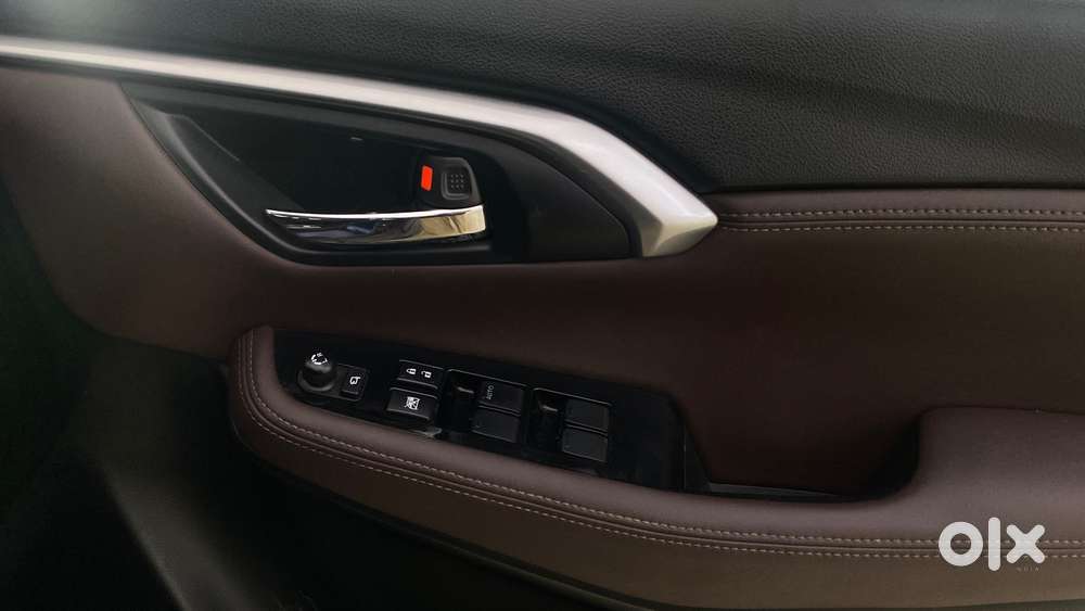 Maruti Suzuki Grand Vitara 1.5 Alpha Smart Hybrid At, 2023, Petrol