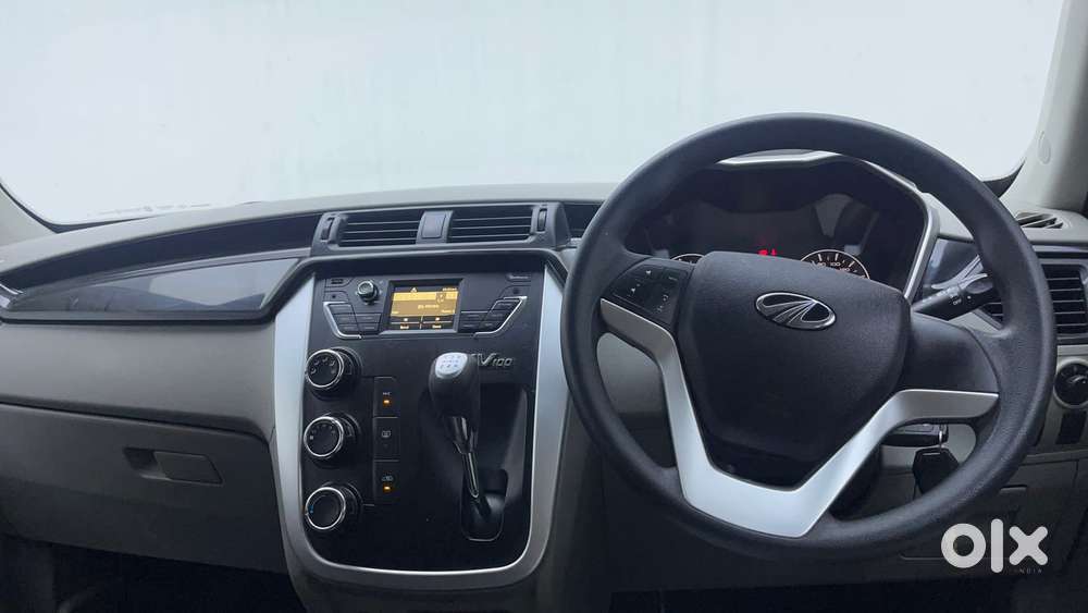 Mahindra Kuv 100 Mfalcon G80 K6 5str, 2016, Petrol