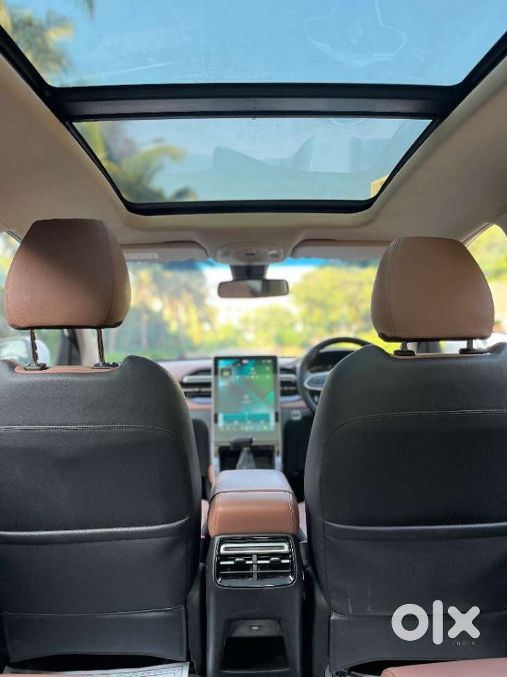 Mg Hector Plus 1.5 Sharp Turbo Cvt 6 Str, 2023, Petrol