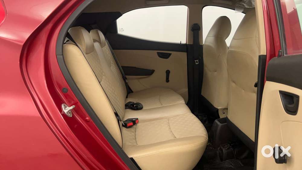 Hyundai Eon Magna + (o) 1.0 Litre Kappa, 2017, Petrol